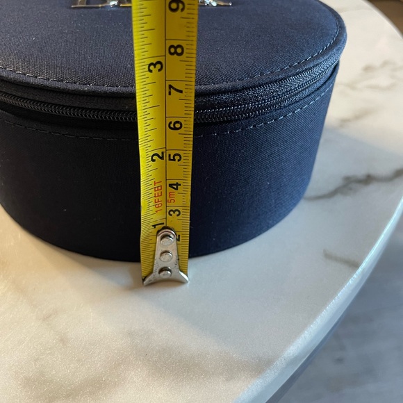 DIOR Beauty Vanity Case Round Makeup Bag With Mirror NEW! - Picture 7 of 7